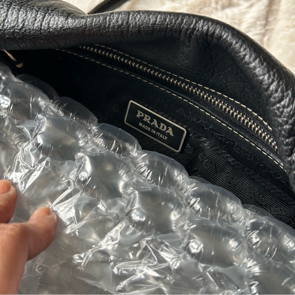 PRADA Soft Calf Easy Shoulder Bag Black - Picture 12 of 16